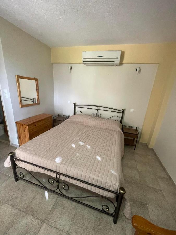 Vasilikos Apartments Paralia Agias Foteinis Exterior foto