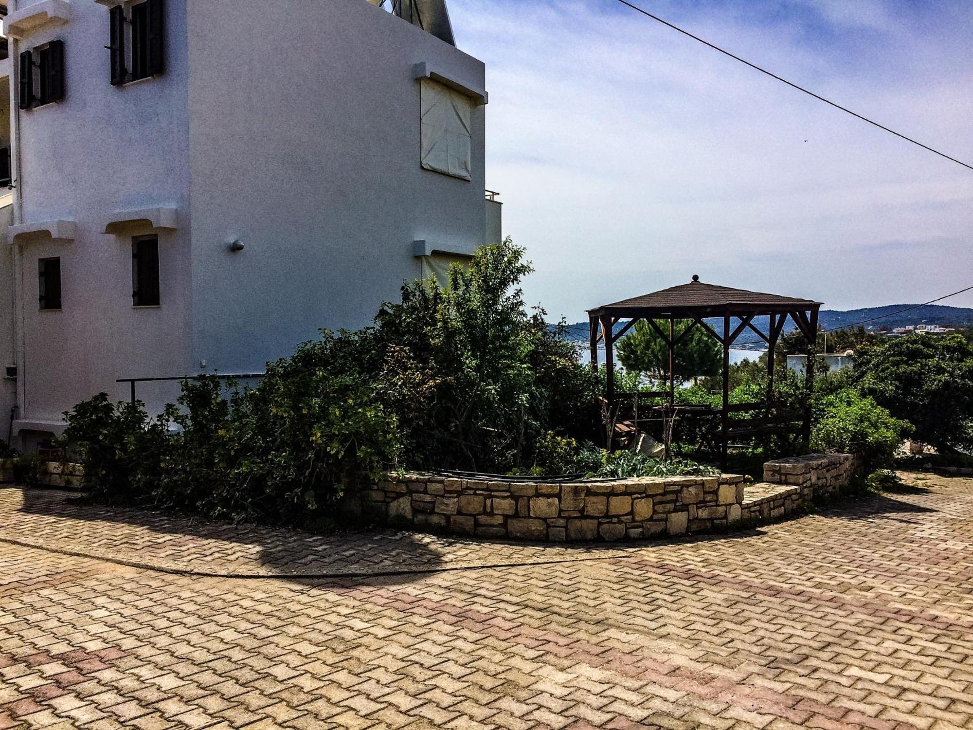 Vasilikos Apartments Paralia Agias Foteinis Exterior foto